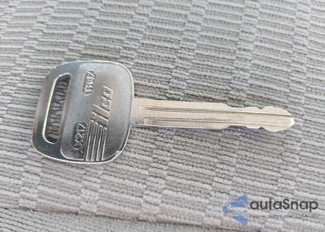 2005 Toyota Camry Le from USA, damaged, VIN 4T1BE32K35U623697